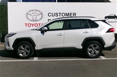 RAV4 ハイブリッドX