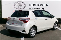 ヴィッツ ジュエラ