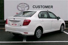 カローラアクシオ ハイブリッド EX