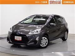 トヨタ　アクア S