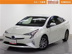 トヨタ プリウス S