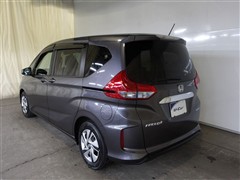 フリードプラス ハイブリッド G