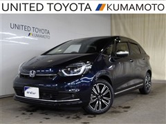 ホンダ フィット e:HEV リュクス