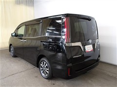 エスクァイアHV GiプレミアムBLテ