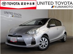 トヨタ　アクア S