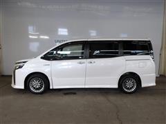 ヴォクシー ハイブリッドZS