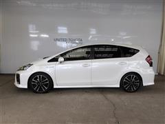 プリウスアルファSツーリンSLG's