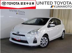 トヨタ　アクア S