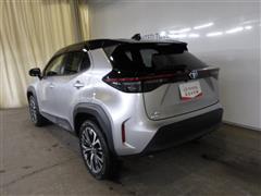 ヤリスクロス ハイブリッド G