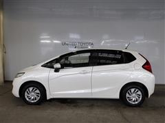 フィット 13G Fパッケージ