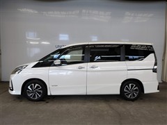 セレナ ハイウェイスター V