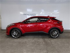 C-HR S GRスポーツ