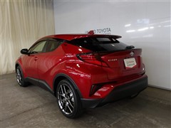 C-HR S GRスポーツ