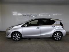 アクア S スタイルブラック