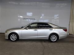 クラウンHV ロイヤルサルーン