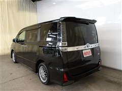 ヴォクシーHV ZSキラメキ3