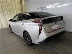 プリウス A ツーリングセレクション