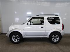 ジムニーシエラ ヒョウジュンシャ