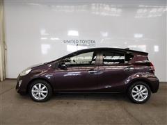 アクア S スタイルブラック