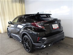 C-HR Gモードネロ
