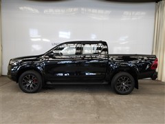 ハイラックス Z GRスポーツ