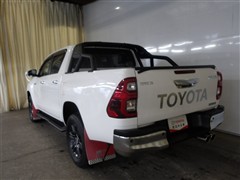 ハイラックス Z