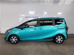 シエンタ G クエロ