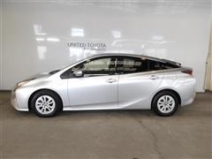 プリウス S セーフティプラス