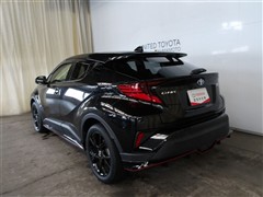 C-HR Gモードネロ セーフティ+