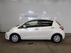 ヴィッツ Fセーフティエディション2