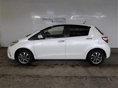 ヴィッツ Fセーフティエディション3