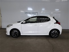 ヤリス ハイブリッド Z