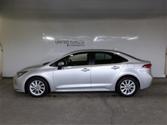 カローラセダン S