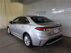 カローラセダン S