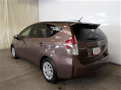 プリウスアルファ G