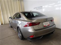 IS300h Fスポーツ