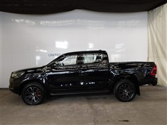 ハイラックス Z GRスポーツ