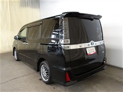 ヴォクシー ZS キラメキ