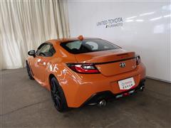 GR86 RZ 10TH ANV LTD