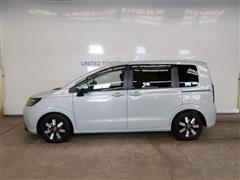 フリード E:HEV エアー EX