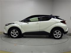 C-HR S LEDパッケージ