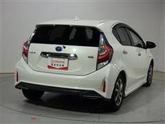 アクア S スタイルブラック