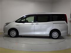 ノア ハイブリッド X