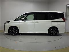 ノア ハイブリッド S-Z