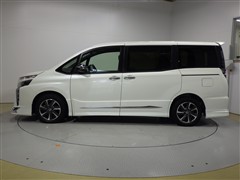 ヴォクシー ZS キラメキ3
