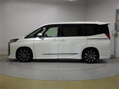 ノア ハイブリッド S-Z