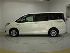 ノア ハイブリッド X