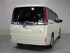 ノア ハイブリッド X