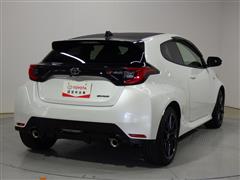 GRヤリス RZ ハイパフォーマンス