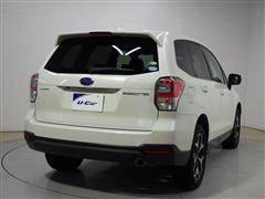 フォレスター S-リミテッド